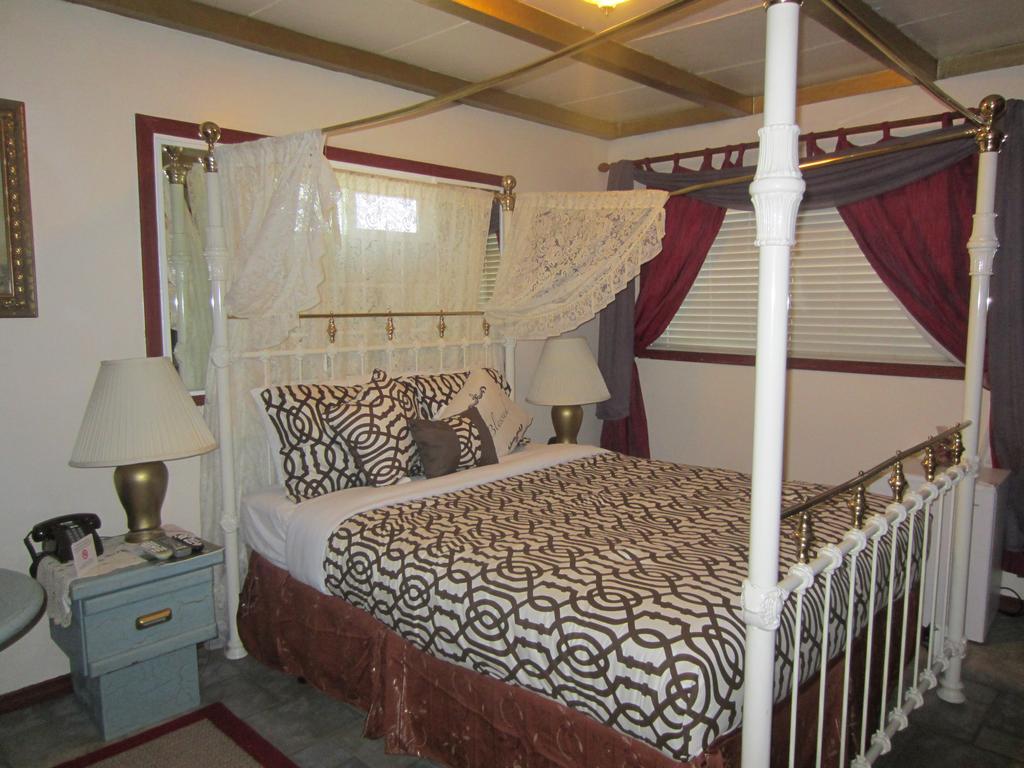 Tahoe Chalet Inn, The Theme Inn Lake Tahoe Bilik gambar